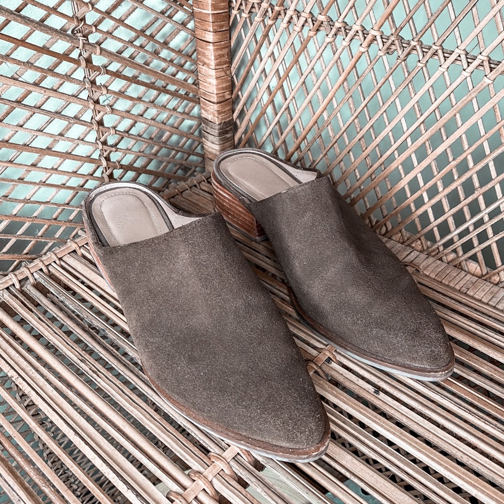 Able Brown Suede Mules